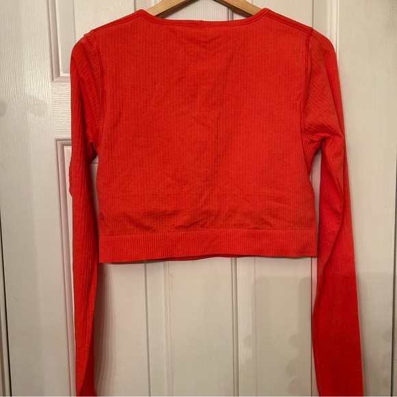 Lululemon Ebb to Street Long Sleeve crop top Size 10 - Picture 5 of 5